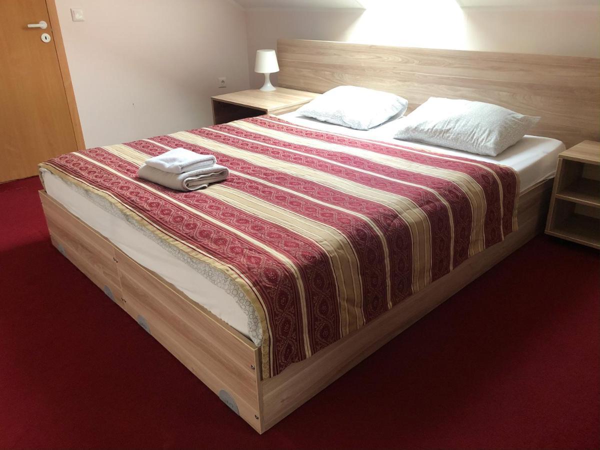 Idile Bed & Breakfast - Visaginas Extérieur photo